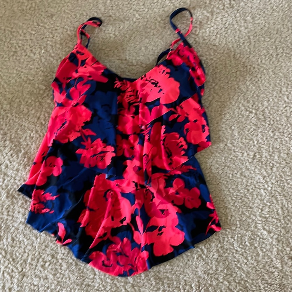 Lightly used floral ruffle womens swim suit top
